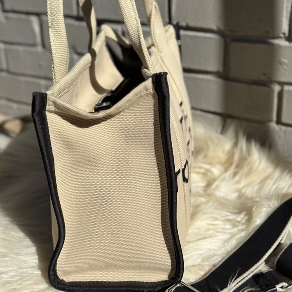 Marc Jacobs Jacquard Medium Tote Bag - Picture 7 of 11